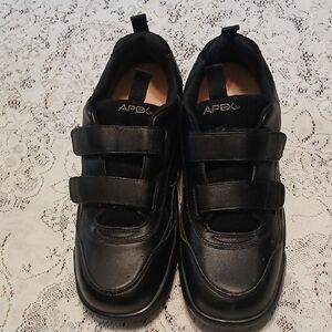 Apex Mens Black Velcro Sneakers. Upper Leather